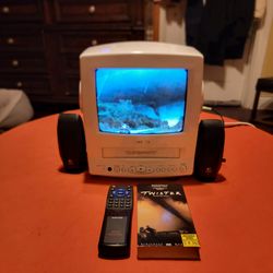 Samsung 9" CRT TV/VHS Combo With Remote