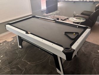 Pool table 6’