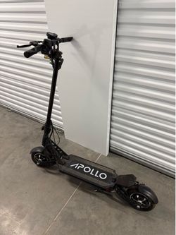 Apollo Ghost Electric Scooter - Untested, No Charger, As Is