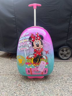 Minnie Mouse suitcase