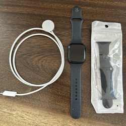 Apple Watch - Series 7- GPS - 45mm - Aluminum 