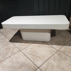 GLOSSY WHITE COFFEE TABLE/TV STAND 