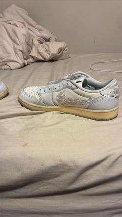 Air Jordan 1 Low White Floral Embroidered Sneakers