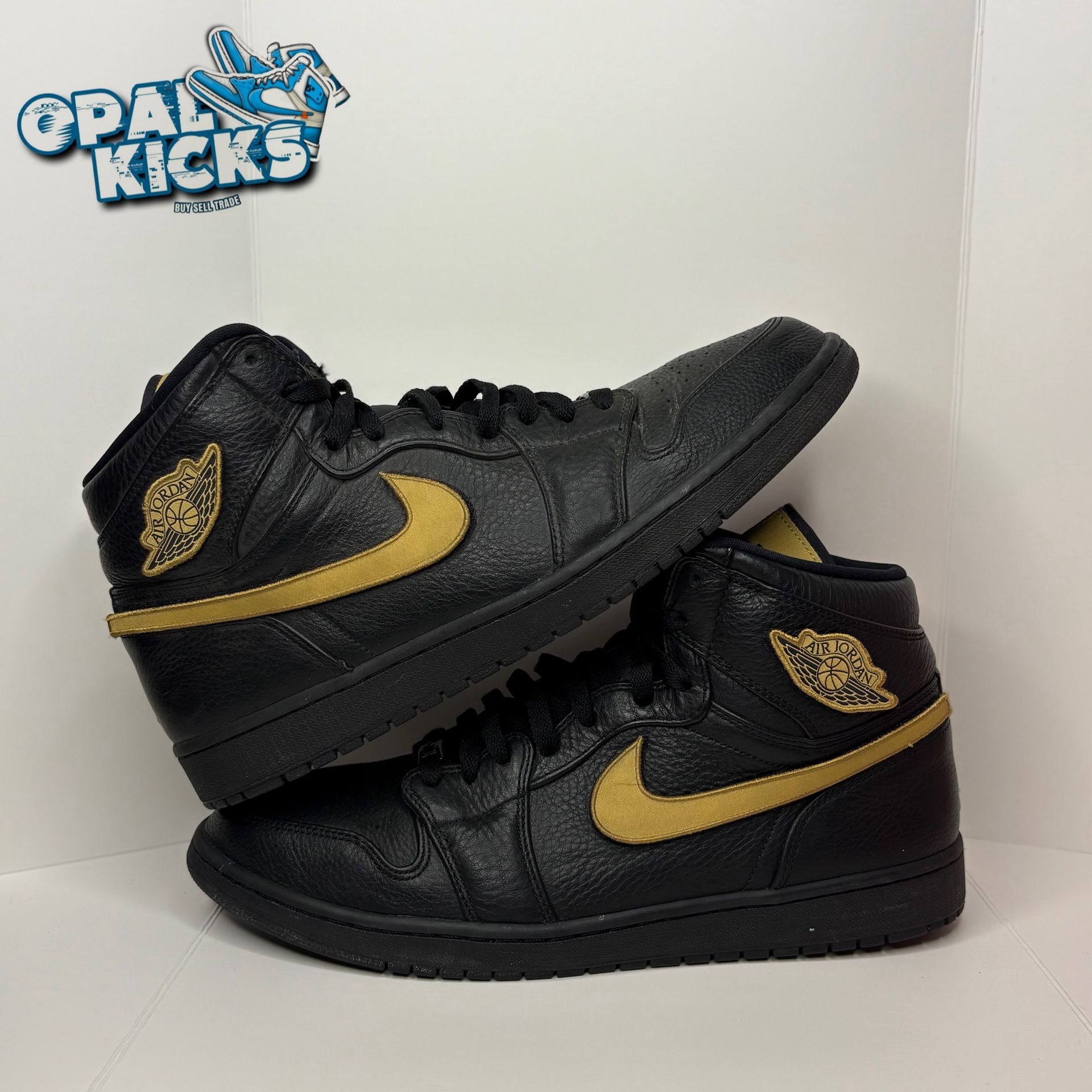 Size 13M - Jordan 1 “BHM”