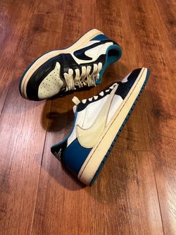 Nike Air Jordan Travis Scott 1 Low Sneakers size 12