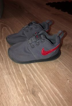 Grey and red rosche 6c