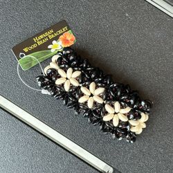 Hawaii Wood Bean Bracelet 