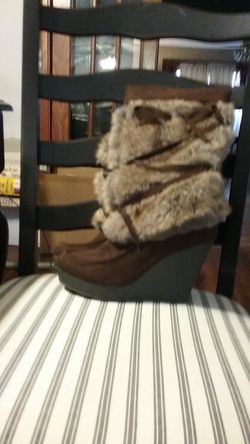 Jasper Brown furry boots