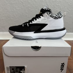 Jordan 1 Zion - Black White 