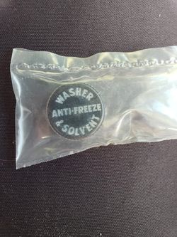 Classic Chevy windshield washer cap