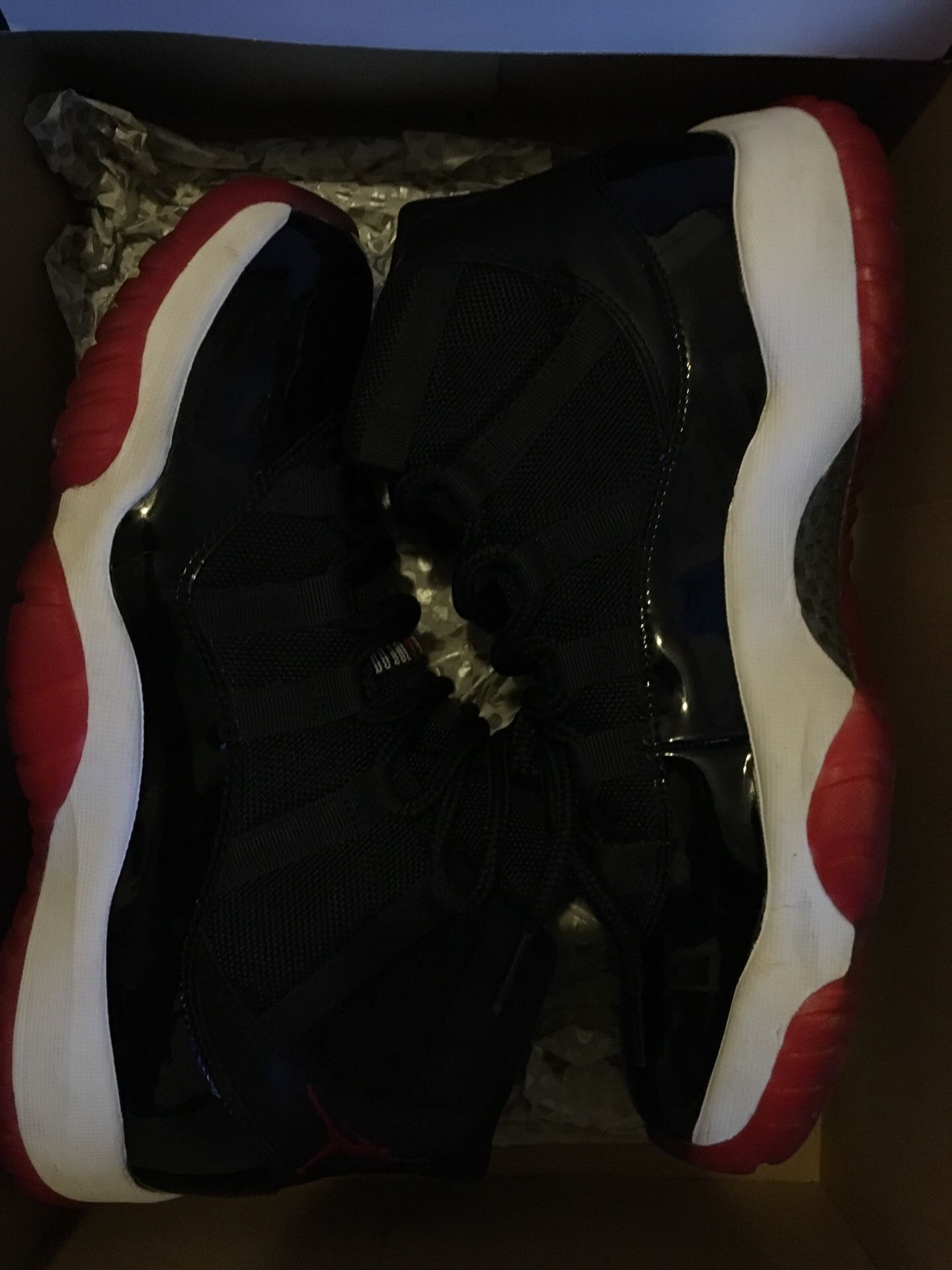 Jordan 11 retro size 9