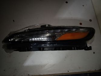 Jeep grande Cherokee headlight 2014 2018