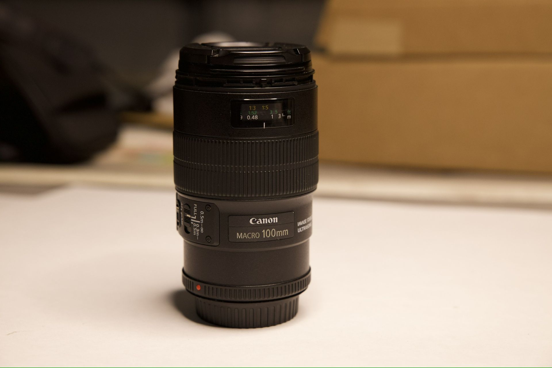Canon EF 100mm Macro L
