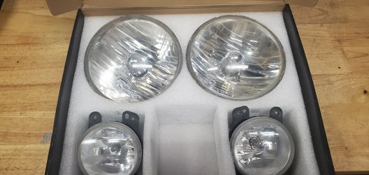 Jeep wrangler headlights and fog lights