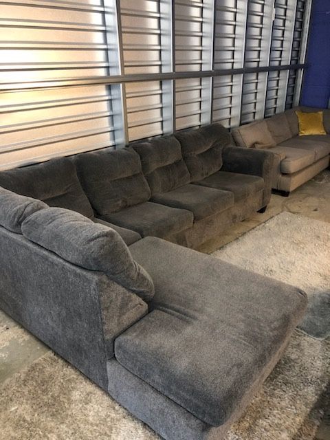 Sectional Sofa/ Couch (We Deliver)