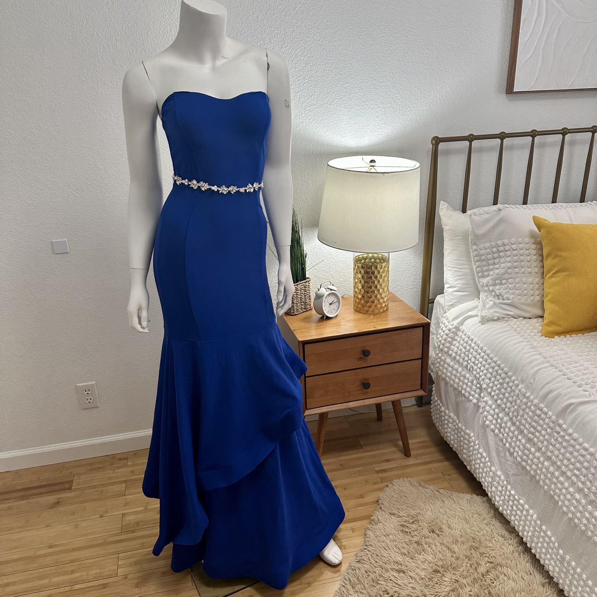 Windsor Royal Blue Strapless Layered Mermaid Formal Dress Size XS
