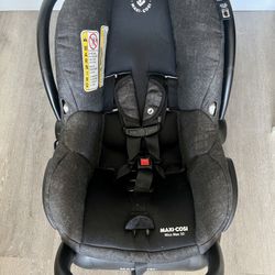 Maxi-Cosi Travel System – Stroller + Car Seat + Base + Adapters