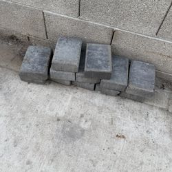 40 Grey Pavers 