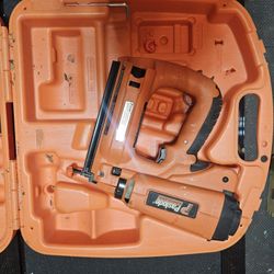 Paselode Trim Nailer 