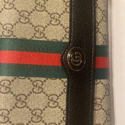 Small Purse Beautiful For Any Ocasión