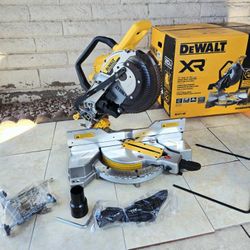 DEWALT 20V XR 10 in. Dual Bevel Miter Saw (Tool Only)