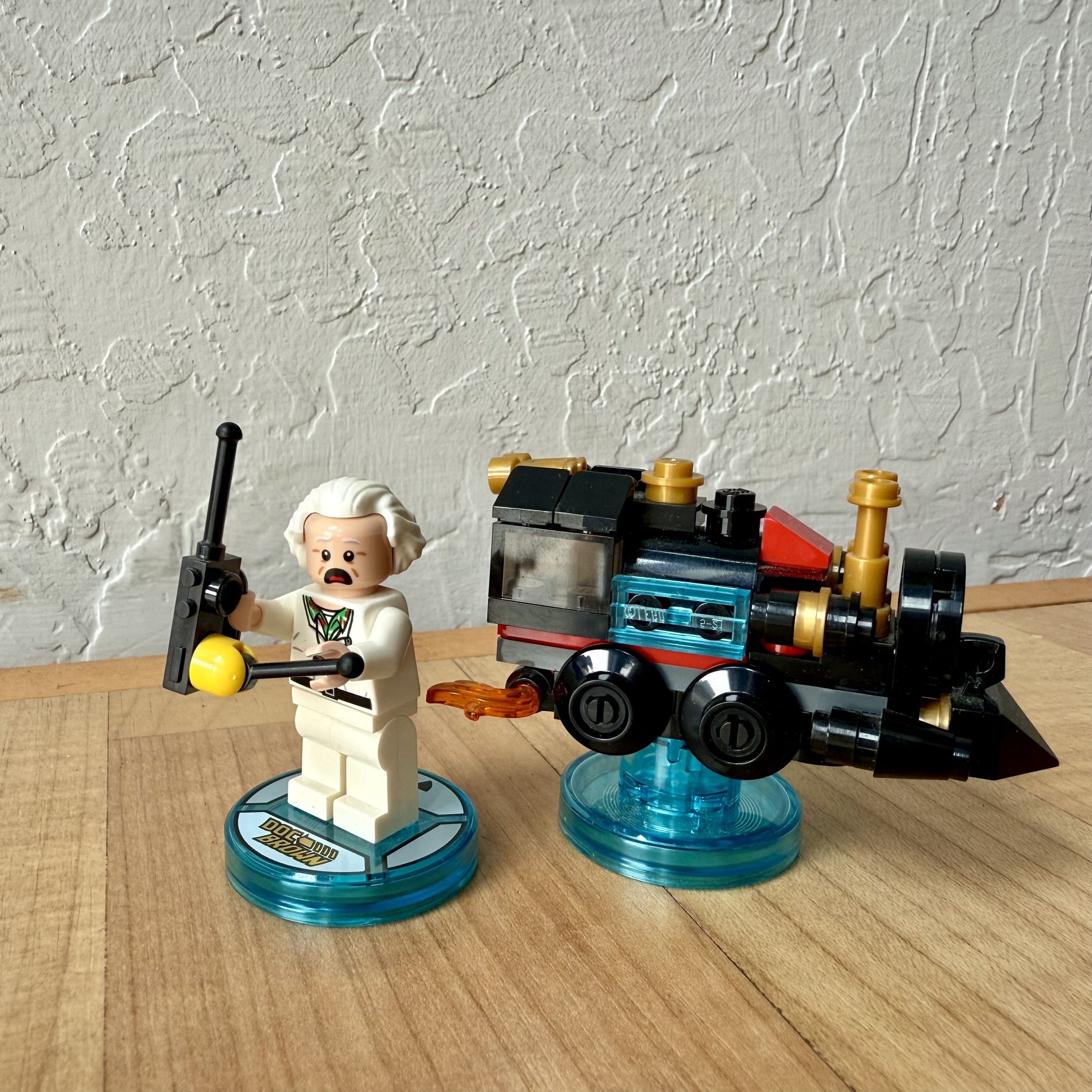 Lego 71230 Dimensions Fun Pack Doc Brown Minifigure & Traveling Time Train