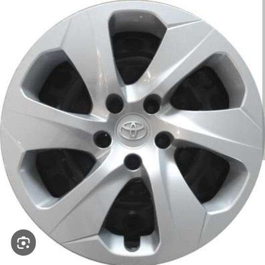 Toyota RAV4 Factory Steel Wheels + HUBcaps