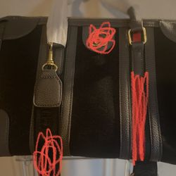 Purse Black With One Line Red And green Gu…