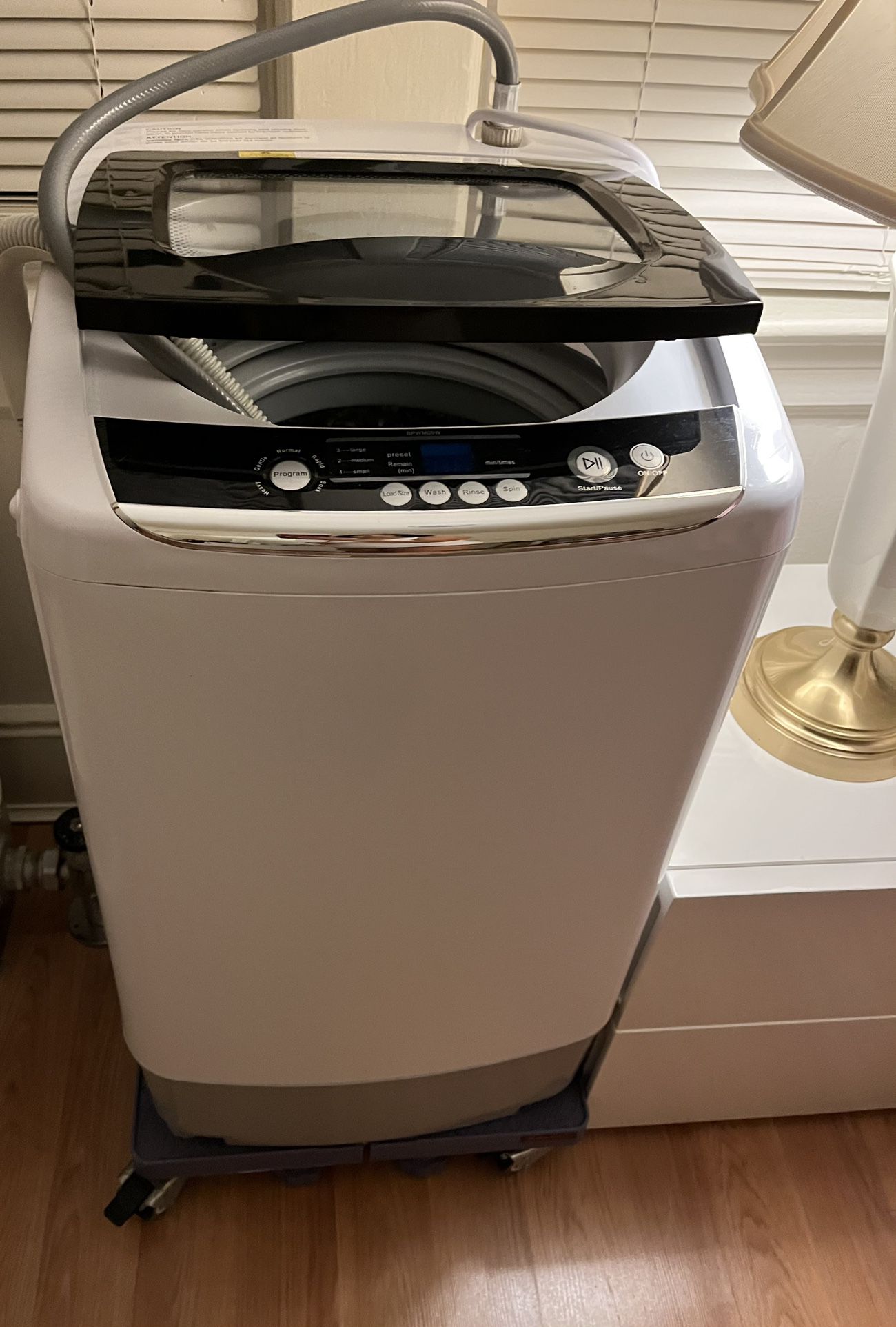 BRAND NEW Black+Decker Washing Machine for Sale in Queens, NY - OfferUp