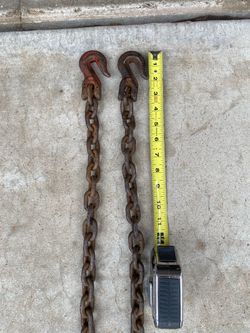 CHAIN & HOOKS