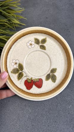 Mikasa Cream and Brown Plate with Strawberry Design