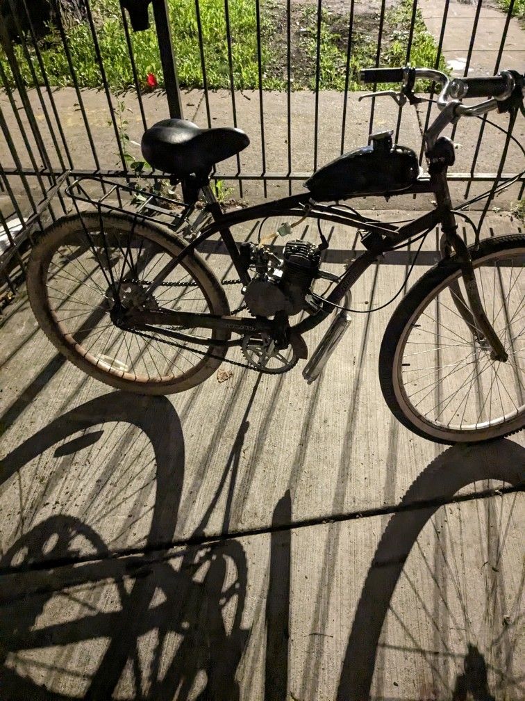 Upland Beach Cruiser Bike