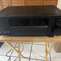 Accurian  stereo receiver