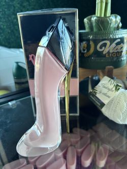 Carolina Herrera Good Girl Blush Perfume