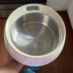Pet Food Bowl With Scale
