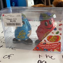 Jelly Belly Salt & Pepper Shakers