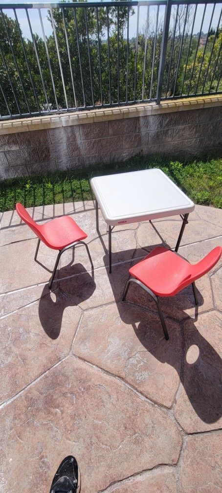 Lifetime Kids Chairs And Table