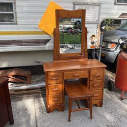 Antique vanity desk