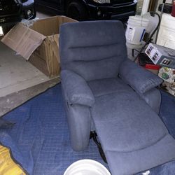 Recliner 