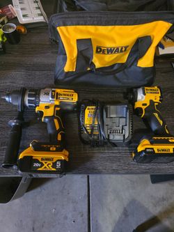 DEWALT XR POWER DETECT 2-Tool 20-Volt Max Brushless Power Tool Combo Kit