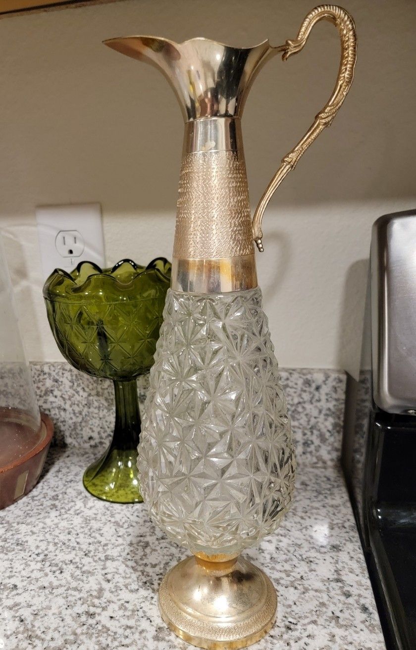 Vintage Norleans Wine Crystal Decanter Carafe