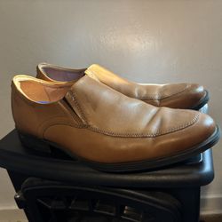 Men’s Clark’s dress Shoes 