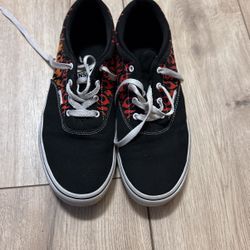 Vans Black W/ Flames Size 7 Boys