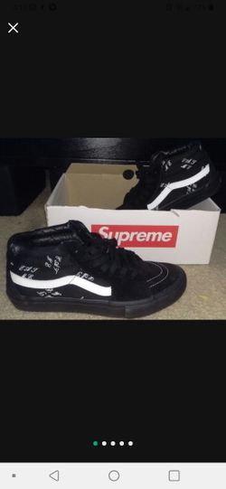 SUPREME VANS SIZE 8.5 2 PAIRS