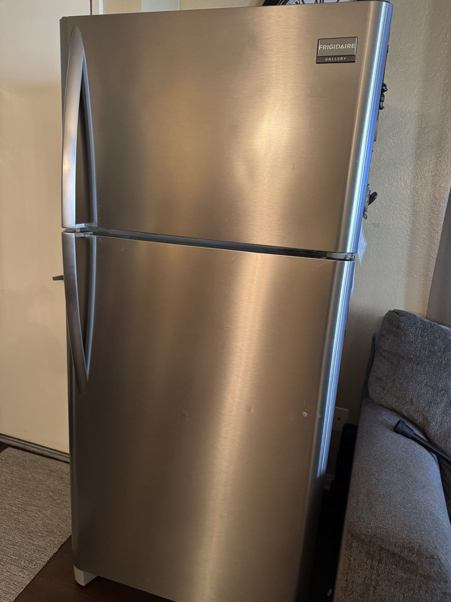 Refrigerator