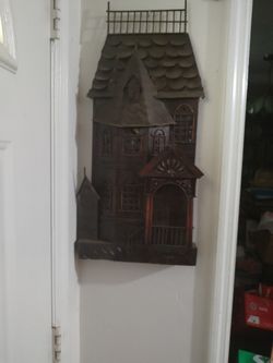 Metal Vintage Hanging House Art 