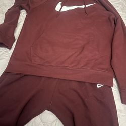 Nike Sweatsuit Large 
