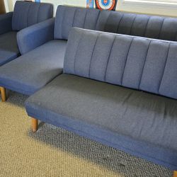 2 Sectional Futons