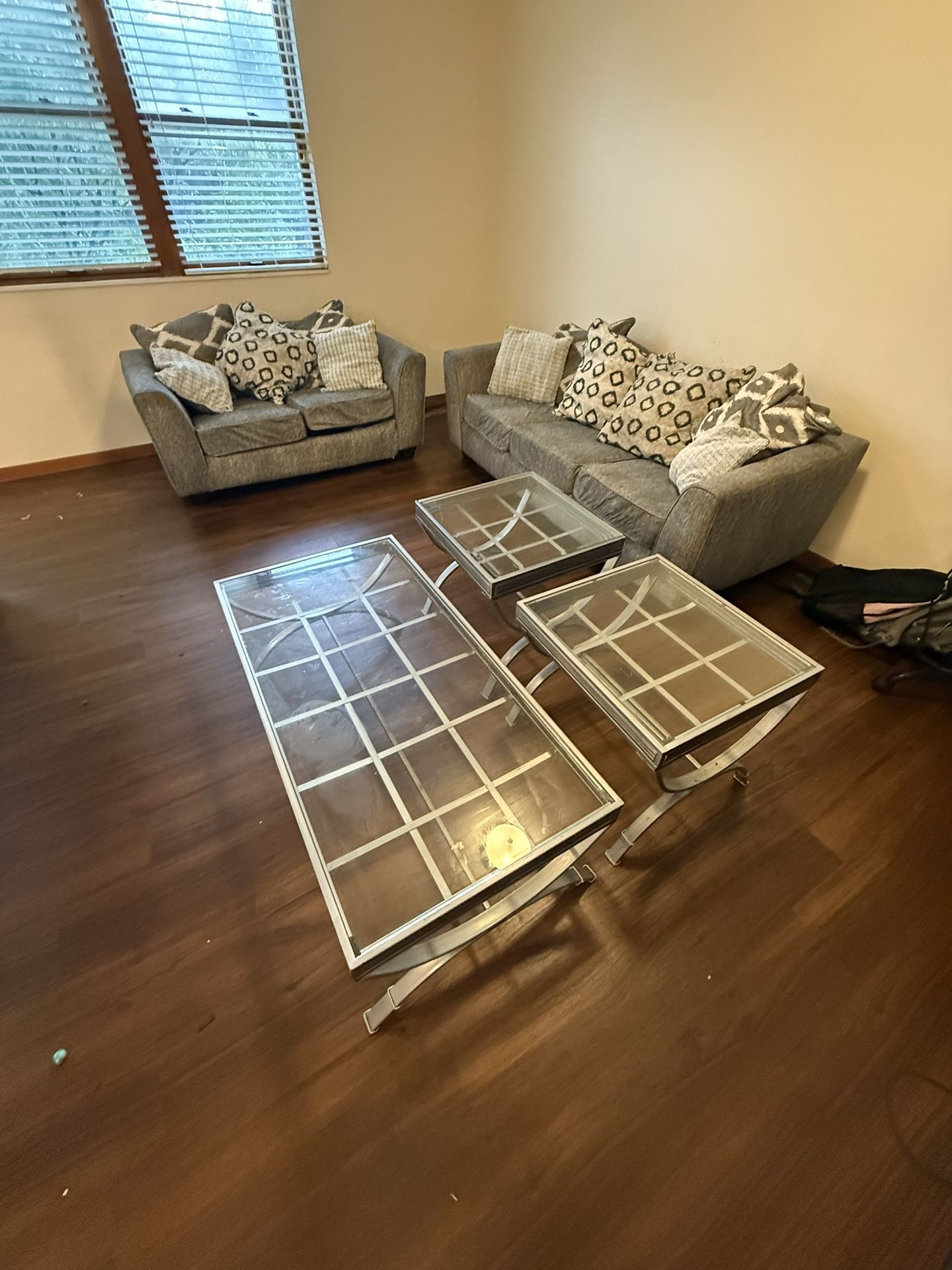 Coffee And Side Tables