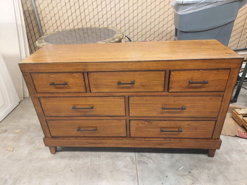 7 drawer dresser